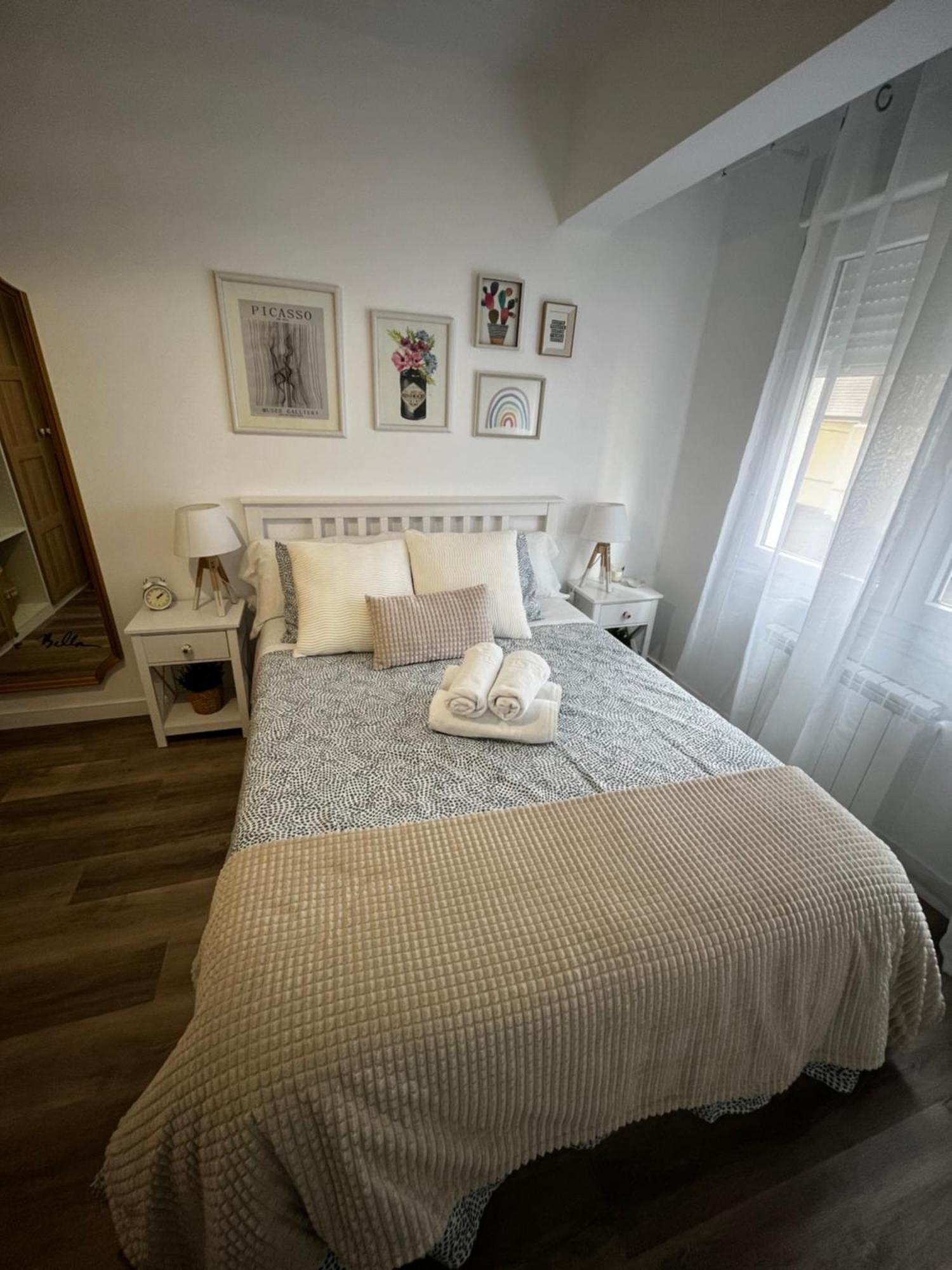Piso Recien Reformado En El Centro De Santander, Zona Estaciones Apartment Luaran gambar